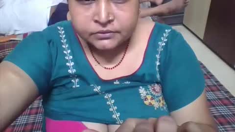 Snapshot of soni88888 chatting on 05-26-26, 04:03 soni88888 online show from 05-26-26, 04:03