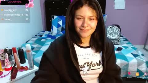 sonialatin69 online show from 02-07-25, 09:47