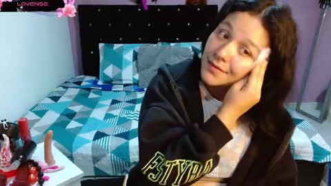 soniaplayass online show from 02-05-25, 08:11