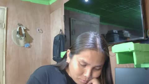 Snapshot of soniarey534 chatting on 05-10-26, 01:05 soniarey534 online show from 05-10-26, 01:05