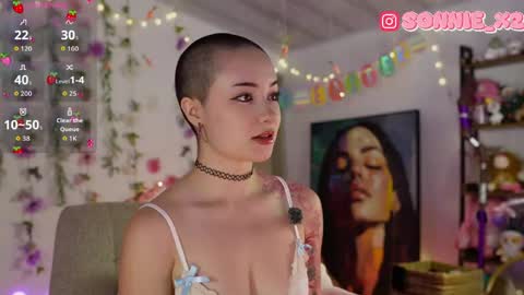 Sonnie online show from 04-14-26, 01:39