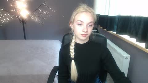 Sonya online show from 04-22-26, 05:32