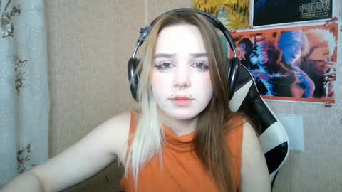 Mila online show from 04-09-26, 05:07