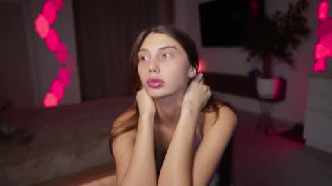 Snapshot of sony_play chatting on 02-24-25, 04:47 Sony online show from 02-24-25, 04:47