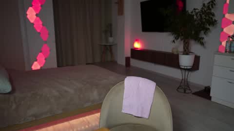 Snapshot of sony_play chatting on 02-27-25, 04:21 Sony online show from 02-27-25, 04:21