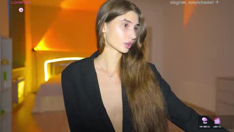 Snapshot of sony_play chatting on 09-12-25, 04:51 Sony online show from 09-12-25, 04:51