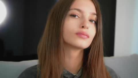 Eva 3 online show from 09-15-25, 08:47