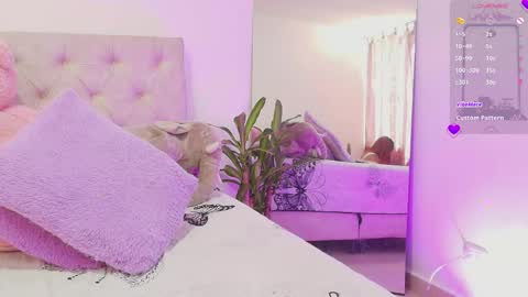 Snapshot of soofikiss chatting on 04-25-26, 07:33 sofi online show from 04-25-26, 07:33