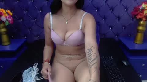 sophi_hardd online show from 01-12-25, 12:23