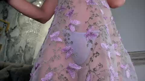 Snapshot of sophi_johnson chatting on 04-25-26, 05:10 Sophi Johnson online show from 04-25-26, 05:10
