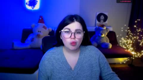 Snapshot of sophia__olsen chatting on 12-04-24, 06:44 sophia__olsen online show from 12-04-24, 06:44