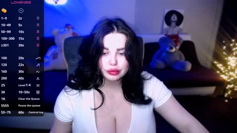 Snapshot of sophia__olsen chatting on 01-07-25, 06:27 sophia__olsen online show from 01-07-25, 06:27