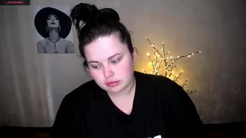 Snapshot of sophia__olsen chatting on 09-11-25, 05:29 sophia__olsen online show from 09-11-25, 05:29