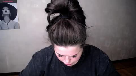 Snapshot of sophia__olsen chatting on 09-23-25, 05:43 sophia__olsen online show from 09-23-25, 05:43
