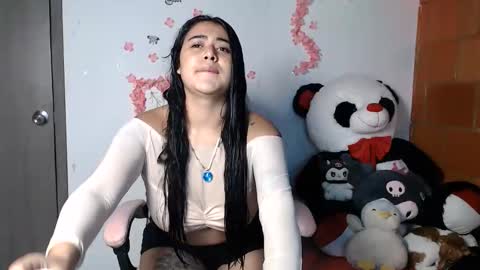 sophia online show from 04-02-26, 01:47