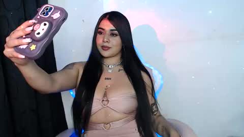 Snapshot of sophia_dazza398 chatting on 06-01-26, 12:01 sophia online show from 06-01-26, 12:01