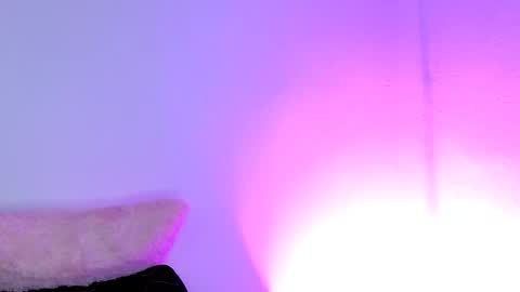 sophia hottie online show from 12-15-25, 09:41