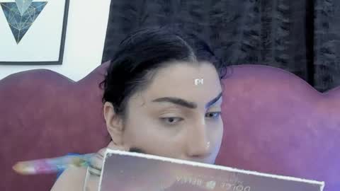 Snapshot of sophia_dk chatting on 05-14-26, 04:03 sophia hottie online show from 05-14-26, 04:03