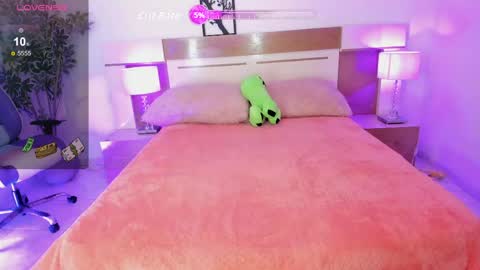 Snapshot of sophia_duarte_ chatting on 05-27-26, 11:51 sophia_duarte_ online show from 05-27-26, 11:51