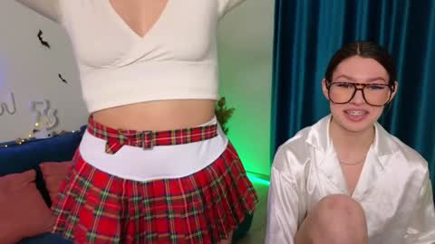 Sophia online show from 01-20-25, 02:57