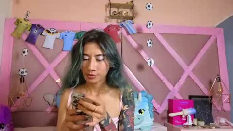 Snapshot of sophia_grand chatting on 07-01-26, 03:30 Sophia Grand online show from 07-01-26, 03:30