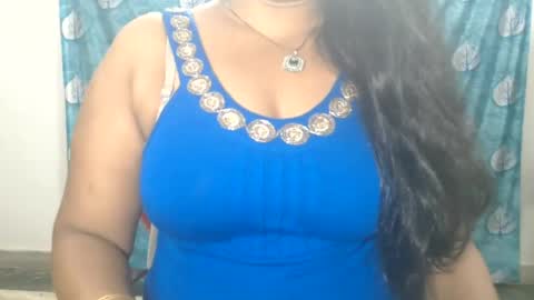 Snapshot of sophia_indian chatting on 07-01-26, 04:36 Sophia Tamil online show from 07-01-26, 04:36