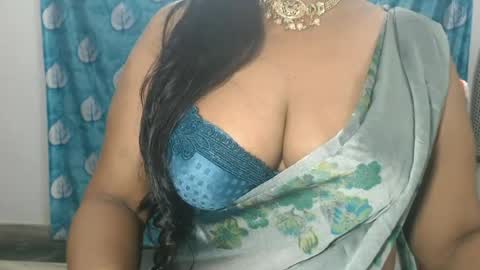 Snapshot of sophia_indian chatting on 07-02-26, 06:30 Sophia Tamil online show from 07-02-26, 06:30
