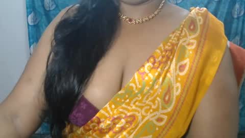 Snapshot of sophia_indian chatting on 07-07-26, 07:56 Sophia Tamil online show from 07-07-26, 07:56