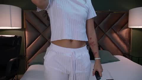 Sofia online show from 04-05-26, 08:39