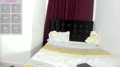 sophia_moons_ online show from 01-11-26, 01:10