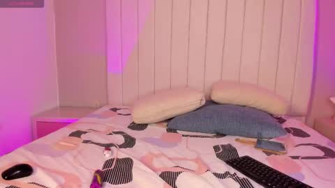 Michelle online show from 04-14-26, 02:23