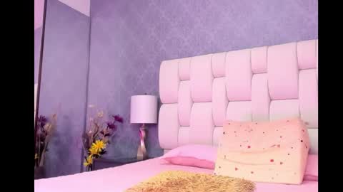 sophiaa10 online show from 03-09-26, 07:29