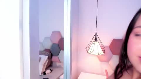 Snapshot of sophiacolliins chatting on 09-27-25, 01:05 sophiacolliins online show from 09-27-25, 01:05