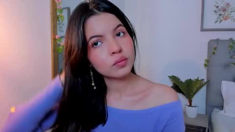 Snapshot of sophiahowland chatting on 02-22-26, 09:02 Sophia Howland online show from 02-22-26, 09:02