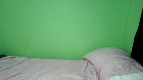 sophialaurel online show from 06-12-26, 08:19