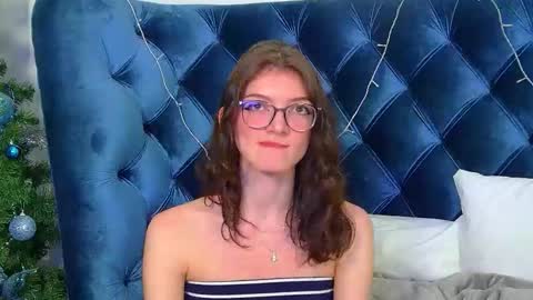 SophiaProve online show from 12-21-25, 04:36