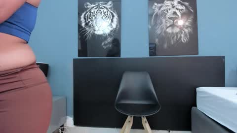 Sophia online show from 12-22-25, 08:50