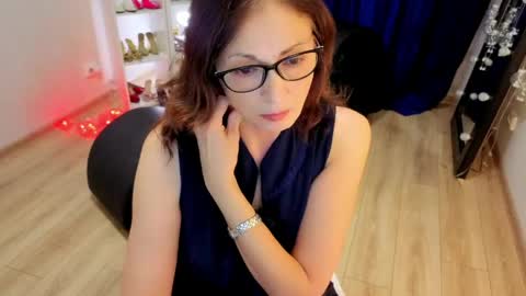 Sophie online show from 04-13-26, 11:59