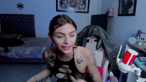 sophie doll online show from 11-26-25, 12:11