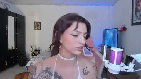 sophie doll online show from 07-17-26, 12:50
