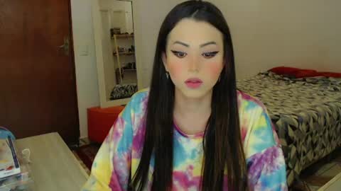 Snapshot of sophie_fantasy_hot chatting on 06-02-26, 01:02 Sophie Fantasys online show from 06-02-26, 01:02