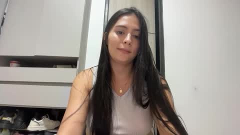 Sophie online show from 05-22-26, 03:46