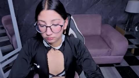sophie_jones_b online show from 02-24-26, 12:47