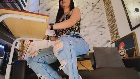 Sophie online show from 03-19-26, 12:09