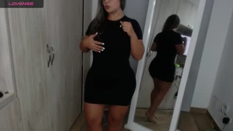 Sofa online show from 03-08-25, 05:07