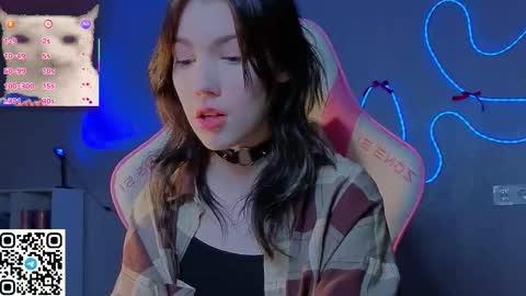 sophie_nomenal_ online show from 02-01-26, 07:34