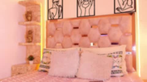 Sophie  online show from 02-15-26, 07:51