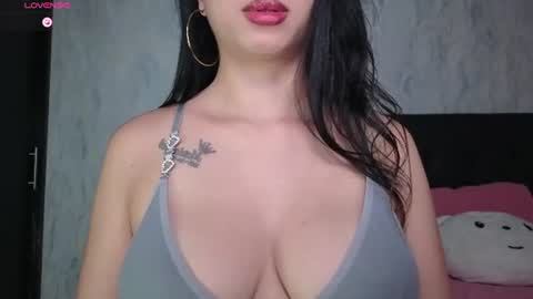 Snapshot of sophie_x1 chatting on 07-20-26, 01:09 Sophie online show from 07-20-26, 01:09