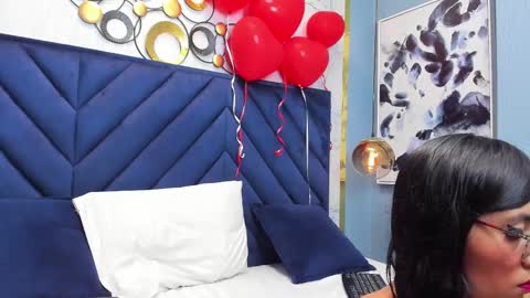 Snapshot of sophiebaker__ chatting on 02-22-25, 02:39 sophiebaker__ online show from 02-22-25, 02:39