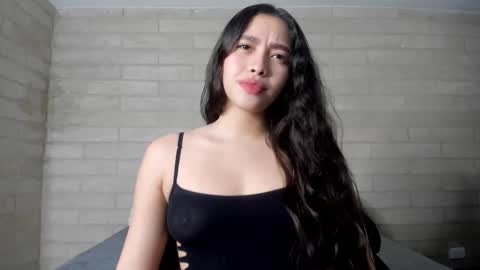 Snapshot of sophiebellucci chatting on 10-01-25, 09:48 sophiebellucci online show from 10-01-25, 09:48